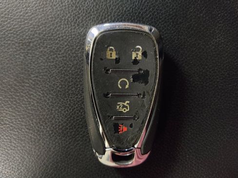 Used 2021 Chevrolet Malibu RS FWD image 32