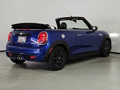 Used 2020 MINI Cooper S w/ Storage Package image 7