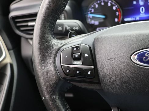 Used 2020 Ford Explorer XLT w/ Comfort Package image 19