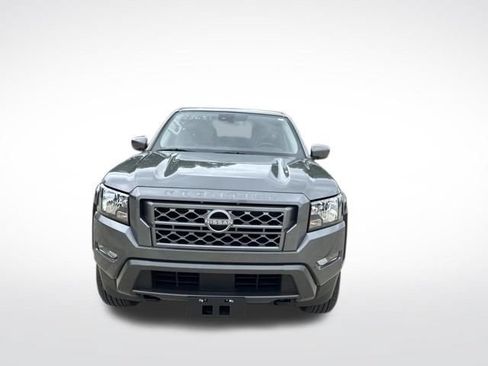 Used 2024 Nissan Frontier SV w/ SV Convenience Package AWD/4WD image 8