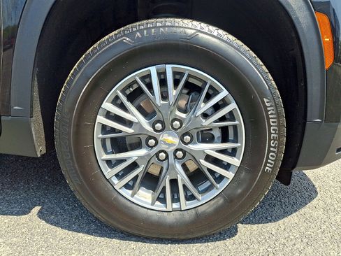 Used 2024 Chevrolet Traverse LS w/ LPO, Floor Liner Package AWD/4WD image 9