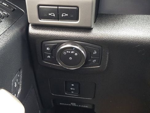 Used 2022 Ford F250 XLT w/ Black Appearance Package image 24