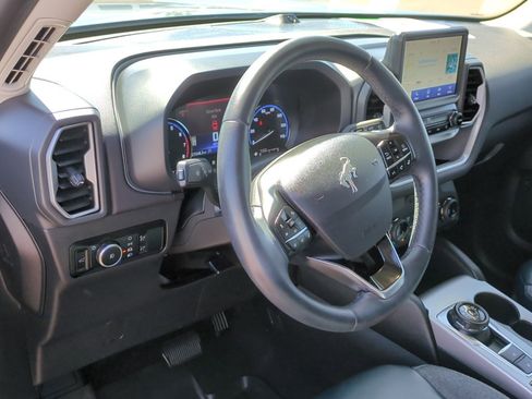 Used 2024 Ford Bronco Sport Outer Banks w/ Tech Package AWD/4WD image 14