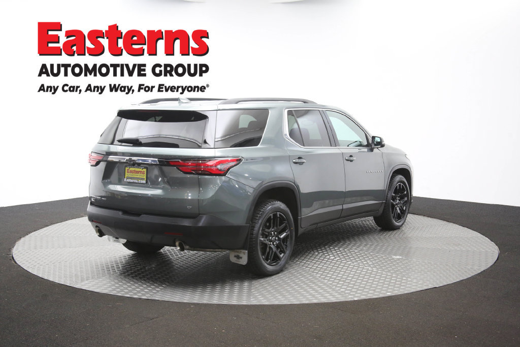 Used 2023 Chevrolet Traverse LT AWD/4WD image 44