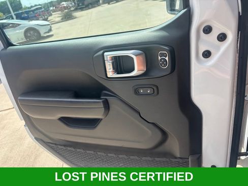 Used 2023 Jeep Wrangler Unlimited Sport AWD/4WD image 13