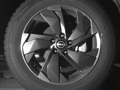 Used 2025 Nissan Rogue SV AWD/4WD image 13
