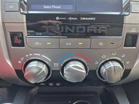 Used 2020 Toyota Tundra SR5 w/ SR5 Upgrade Package RWD image 20