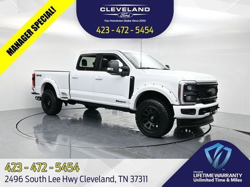 New 2025 Ford F250 XLT w/ Black Appearance Package AWD/4WD image 1
