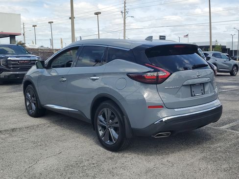 Certified 2024 Nissan Murano Platinum w/ Cargo Package FWD image 8