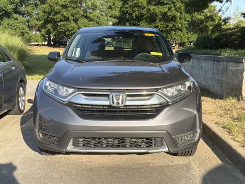 Used 2019 Honda CR-V LX image 2