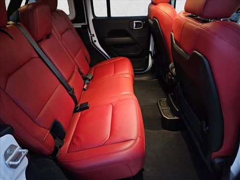 Used 2024 Jeep Wrangler Unlimited Rubicon 392 image 20