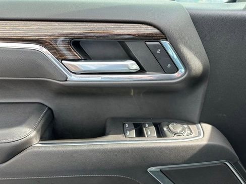Certified 2023 GMC Sierra 1500 SLE image 3