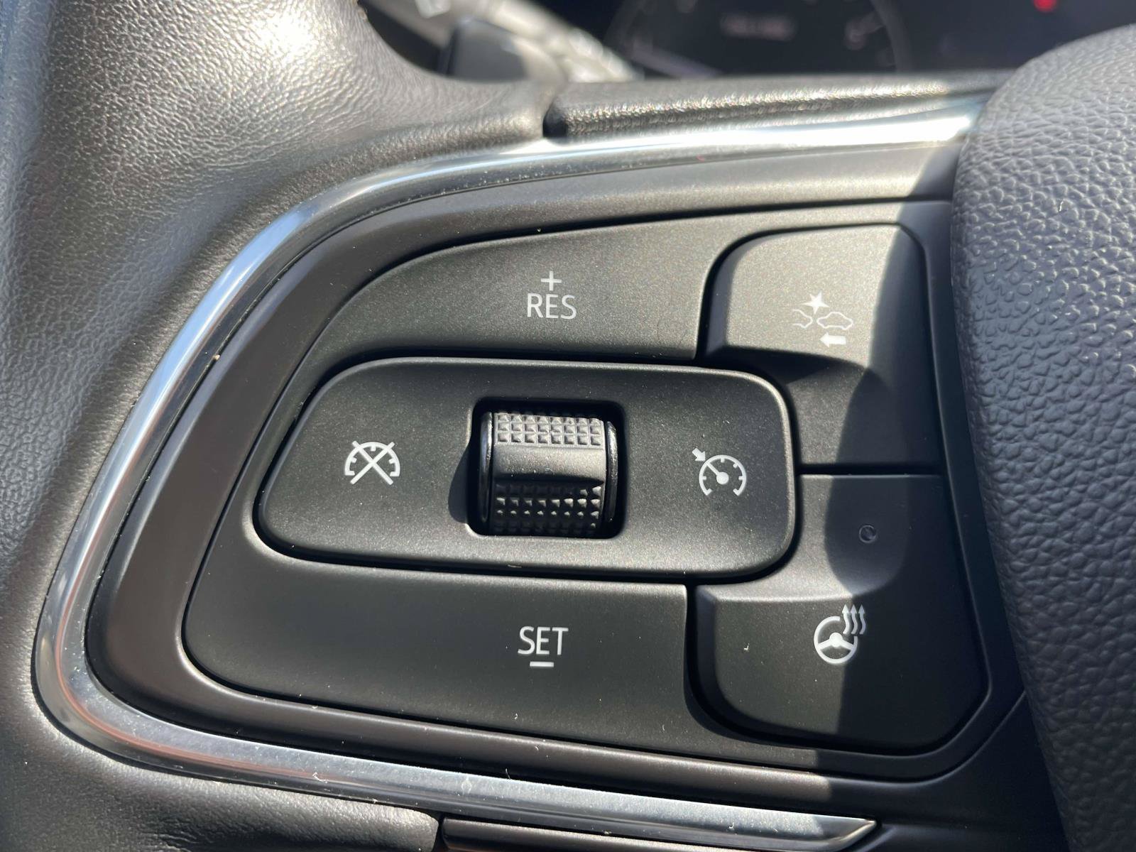 Used 2023 Buick Envision Preferred FWD image 20