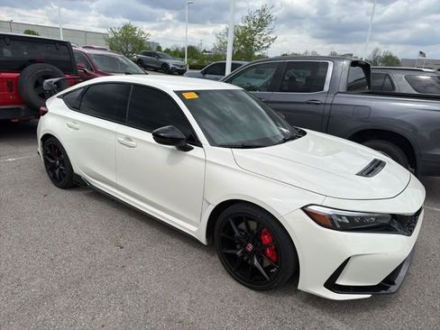 Used 2025 Honda Civic Type R image 5