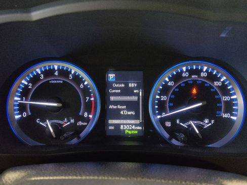 Used 2019 Toyota Highlander Limited AWD/4WD image 23