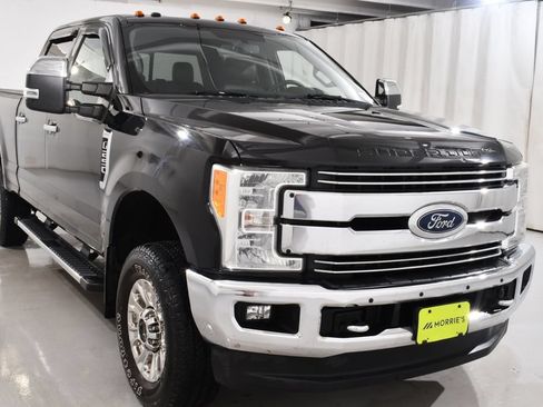 Used 2017 Ford F250 Lariat w/ Chrome Package AWD/4WD image 4
