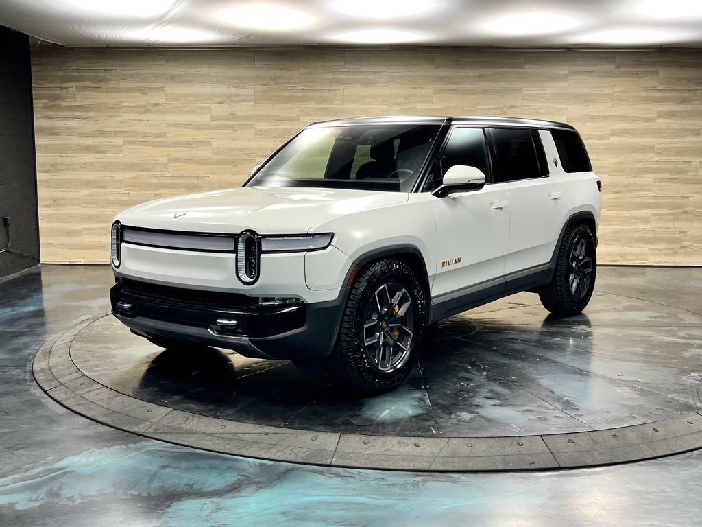 Used 2023 Rivian R1S Adventure Quad AWD/4WD image 5