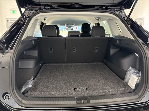 New 2026 Volkswagen Tiguan S FWD image 40