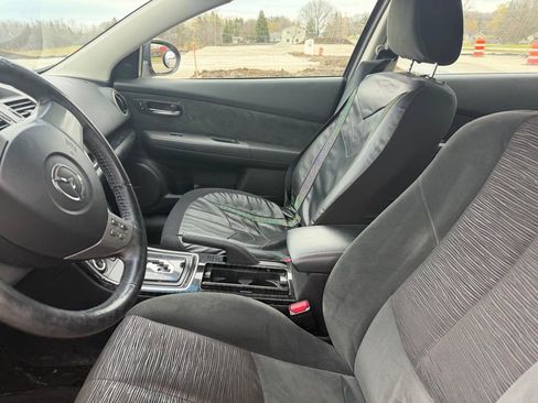 Used 2009 MAZDA MAZDA6 i Touring w/ Moonroof & Bose Pkg image 6