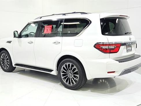 Certified 2024 Nissan Armada Platinum w/ Captain's Chairs Package RWD image 6