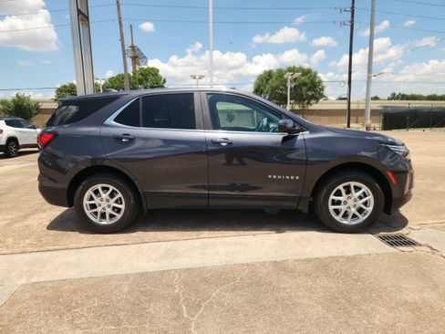 Certified 2022 Chevrolet Equinox LT AWD/4WD image 5