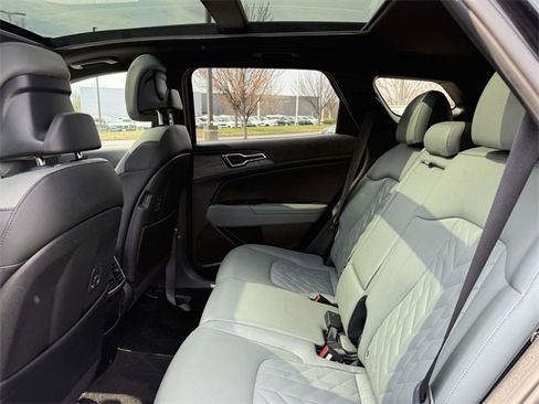 Used 2023 Kia Sportage X-Pro Prestige image 12