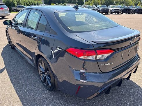 Used 2023 Toyota Corolla SE w/ SE Package FWD image 4