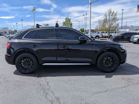 Used 2020 Audi Q5 2.0T Premium AWD/4WD image 2