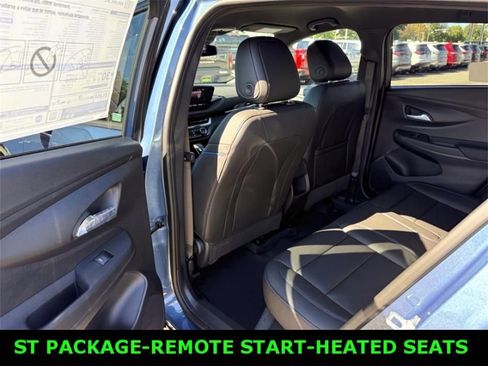 New 2026 Buick Envista Sport Touring image 9