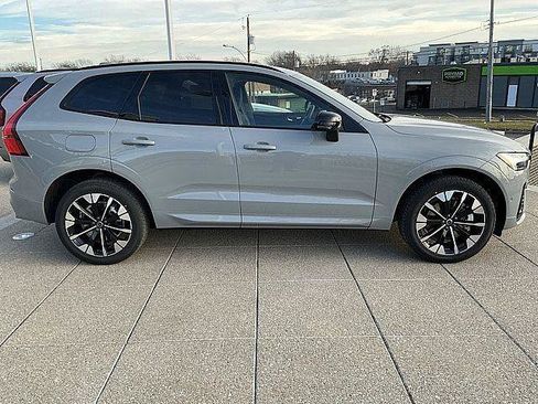 New 2026 Volvo XC60 T8 Plus w/ Protection Package Premier AWD/4WD image 7