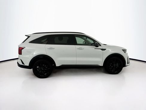 Used 2023 Kia Sorento SX AWD/4WD image 4