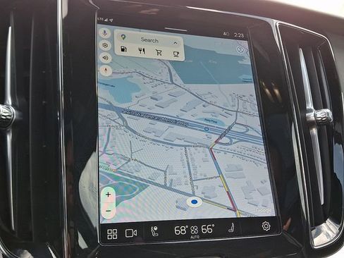 Used 2023 Volvo S60 B5 Plus w/ Climate Package image 17