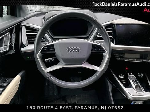 Used 2023 Audi Q4 e-tron Premium Plus w/ Premium Plus AWD/4WD image 4