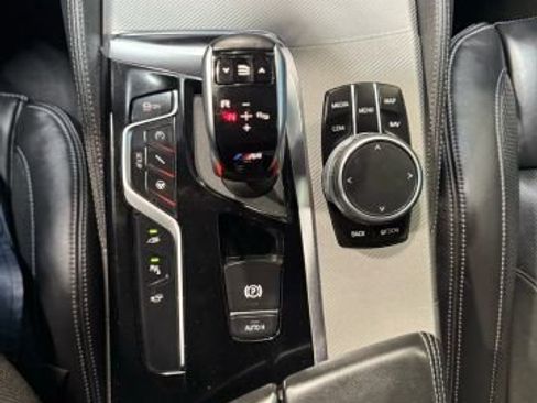Used 2019 BMW M5 w/ Executive Package image 32