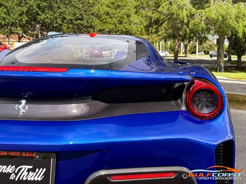 Used 2020 Ferrari 488 Pista Coupe RWD image 63