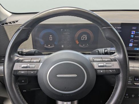 Used 2024 Hyundai Kona SEL FWD image 30