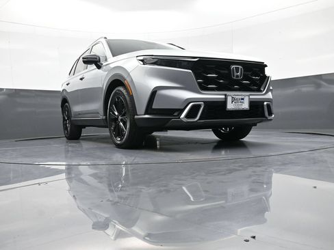 Used 2025 Honda CR-V Sport Touring image 28