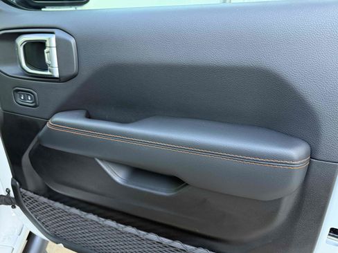 Used 2022 Jeep Gladiator Mojave w/ LED Lighting Group image 61