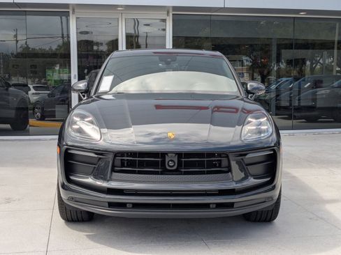 New 2026 Porsche Macan image 6