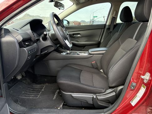 Used 2021 Nissan Sentra SV image 13