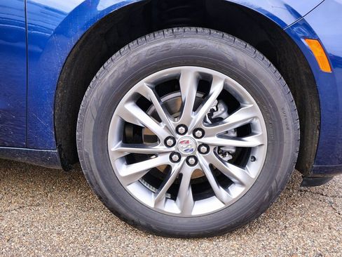 Certified 2023 Buick Enclave Avenir image 33