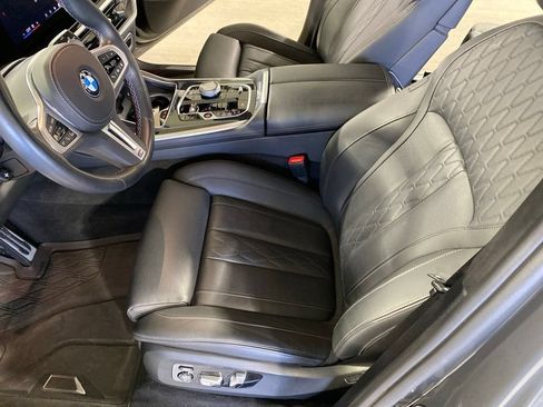 Used 2024 BMW X7 M60i w/ Executive Package AWD/4WD image 9