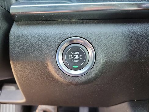 Used 2025 GMC Terrain Elevation AWD/4WD image 19