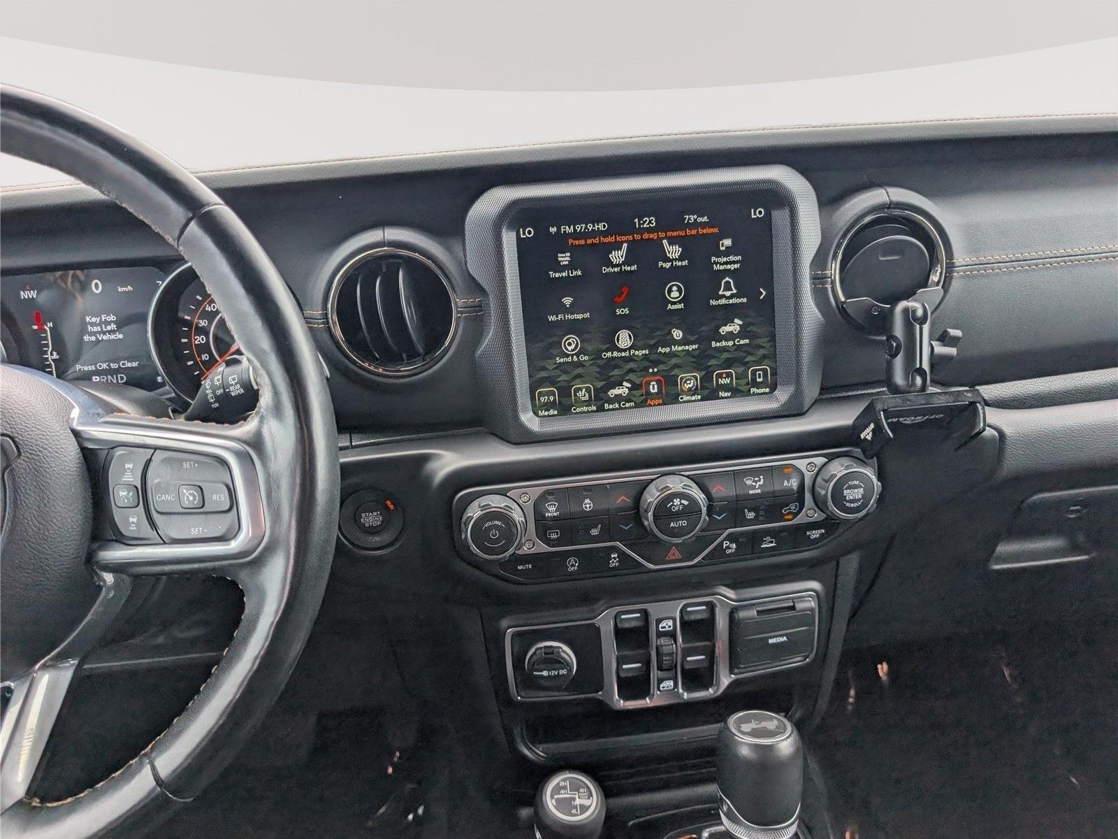 Used 2022 Jeep Wrangler Unlimited Sahara AWD/4WD image 18
