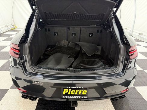 Used 2018 Porsche Macan GTS image 4