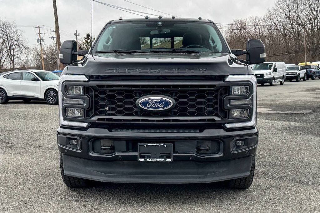 Used 2023 Ford F250 Lariat w/ Lariat Ultimate Package AWD/4WD image 8