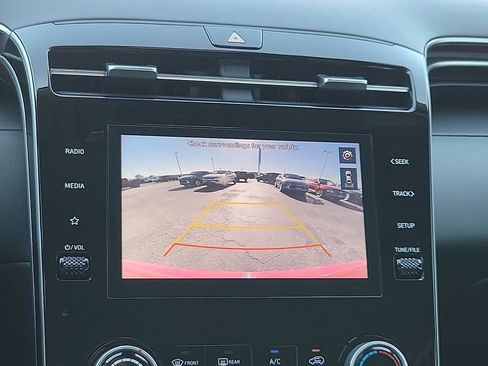Used 2024 Hyundai Tucson SE FWD image 16