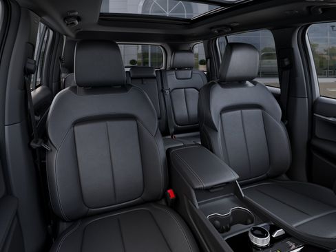 New 2026 Jeep Grand Cherokee Limited w/ Limited Altitude Package AWD/4WD image 42