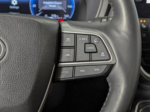 Used 2024 Toyota Grand Highlander Limited image 31