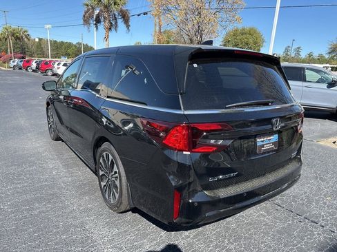 New 2026 Honda Odyssey Elite image 5